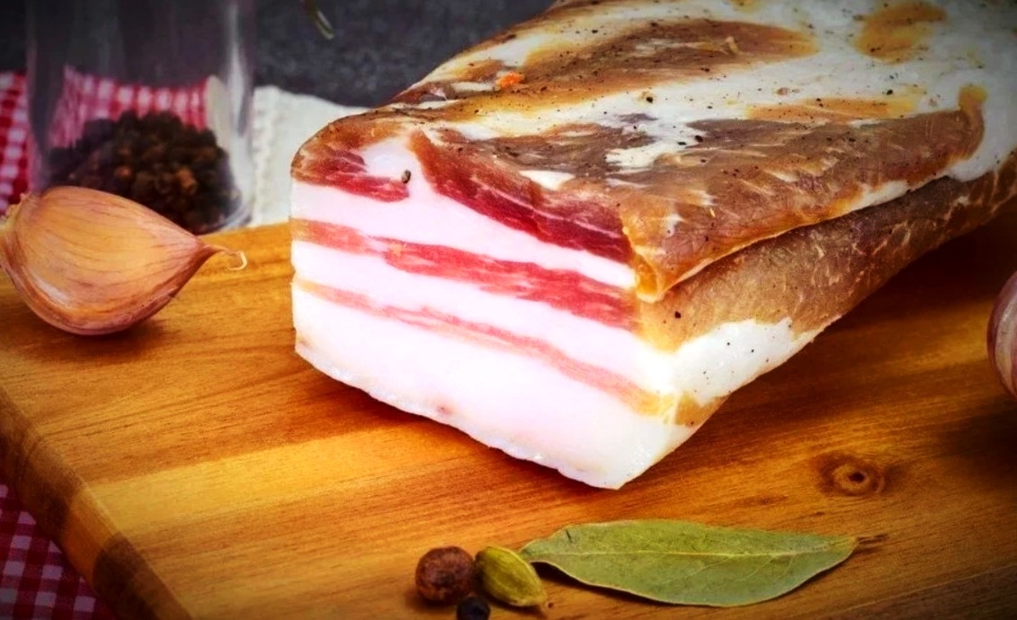 Польза сала для организма молодых и пожилых, о чем многие не знают или не задумываются