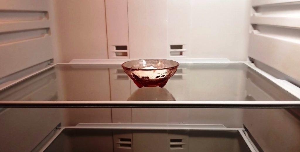 Как быстро отмыть грязный холодильник и избавить его от ненужных запахов. Делюсь простым, но рабочим способом