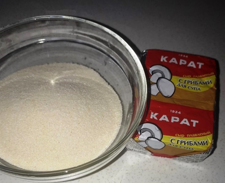 Беру манку и плавленый сыр и готовлю невероятный завтрак! Такой вы точно не пробовали