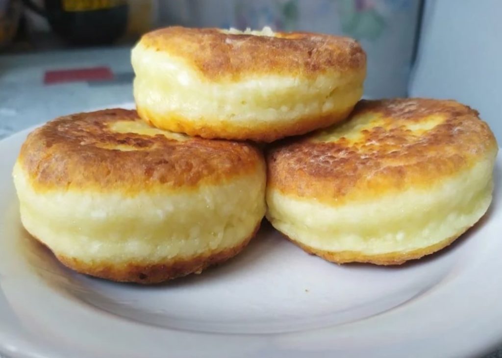 Секреты пышных сырников без муки и соды (никогда не опадают). Выпытала у знакомого шеф-повара