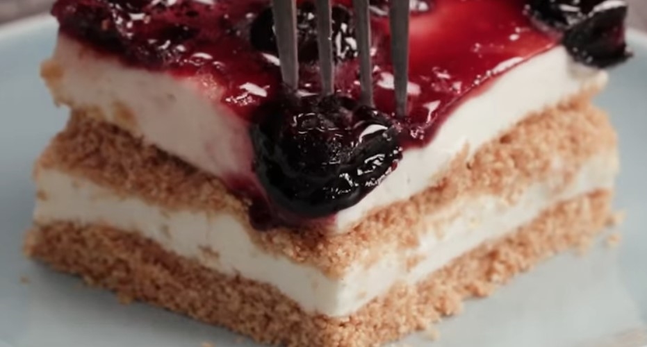 Вы больше не сможете жить без этого десерта! Идеальный торт без выпечки